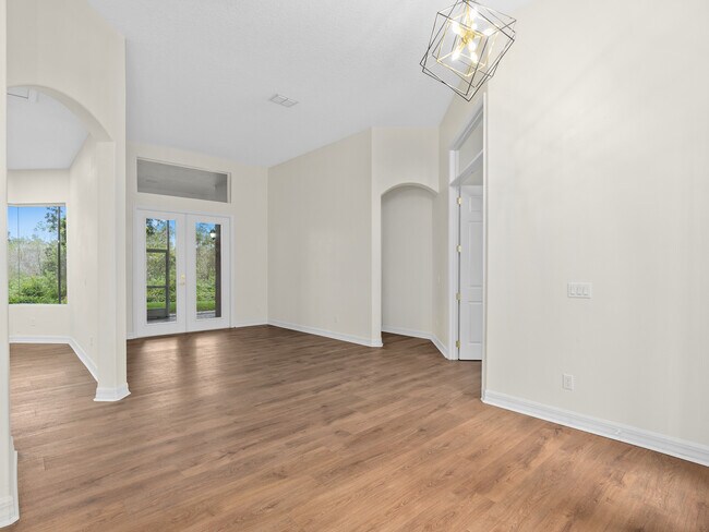 Photo - 2156 Northumbria Dr