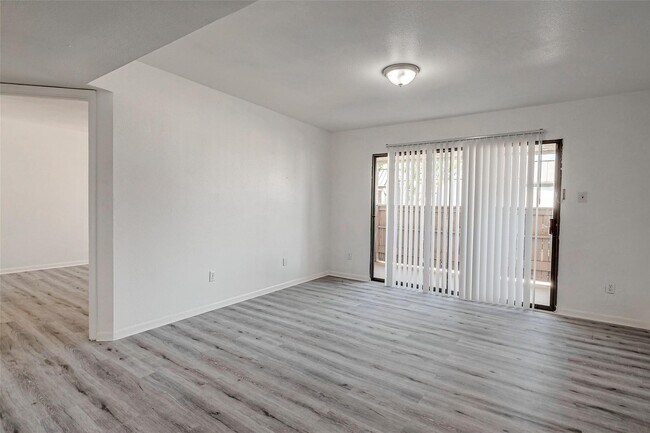 Photo - 8521 Hearth Dr