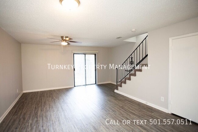 Photo - 2102 Fendley Dr