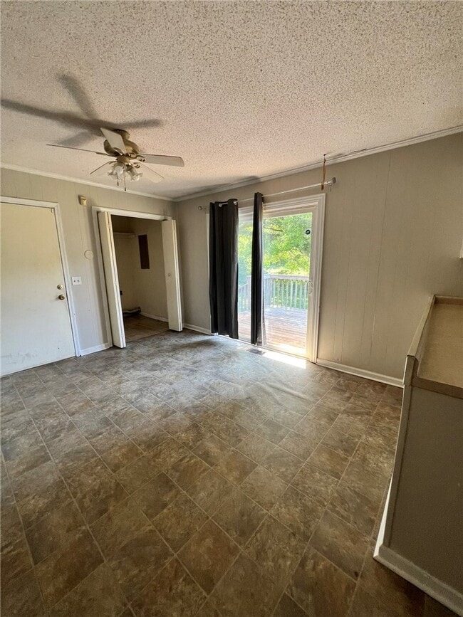 Photo - 229 E Pinedale Rd