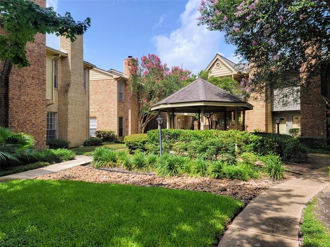 Building Photo - 1515 Sandy Springs Rd Unit 1903