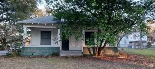 Building Photo - 1902 N Houston Ave Rental
