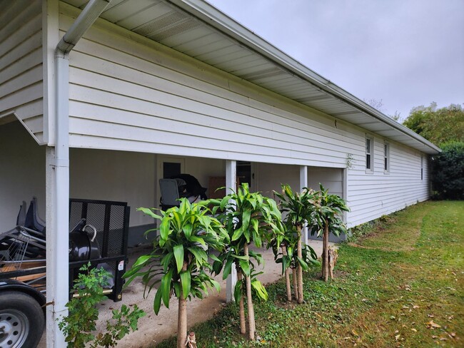 Photo - 3 bedroom home for lease