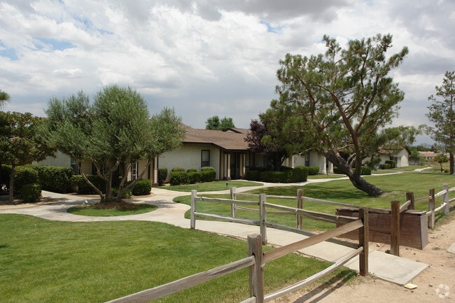 Sequoia Villas Apartments