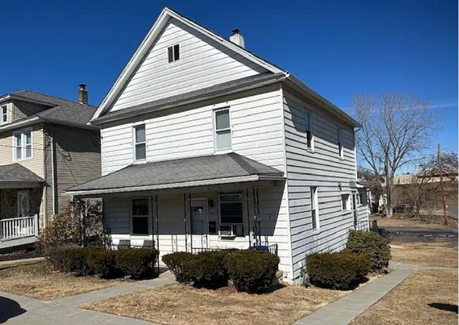 Photo - 1502 W Locust St Apartment Unit Lower