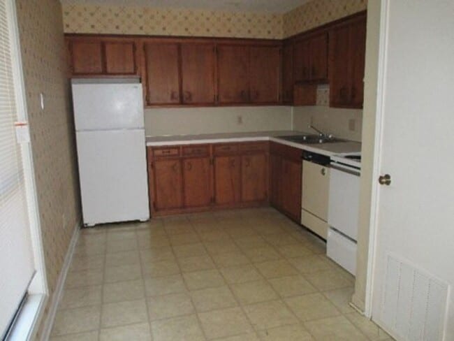 Photo - 3017 Courtney Ave