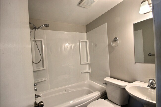 Photo - 75 8 St Unité 75