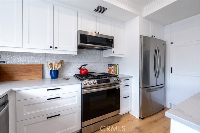 Photo - 21500 Califa St