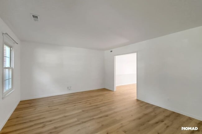 Photo - 4840 Autumn Leaf Ln