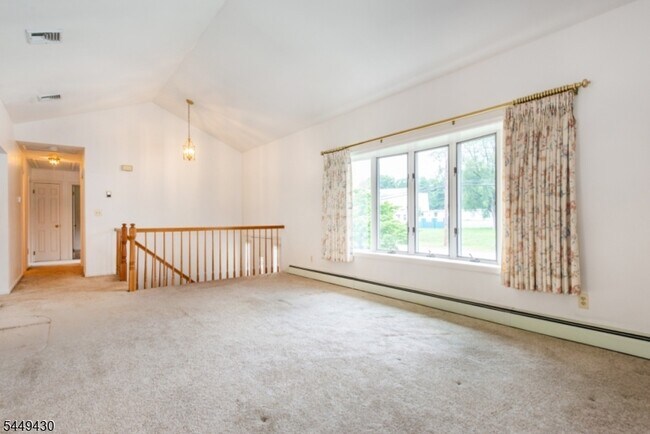 Photo - 14 Hinchman Ave