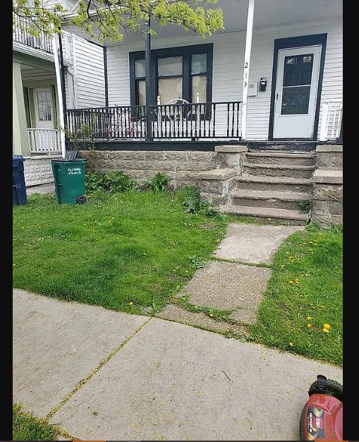 Photo - 214 Rhode Island St