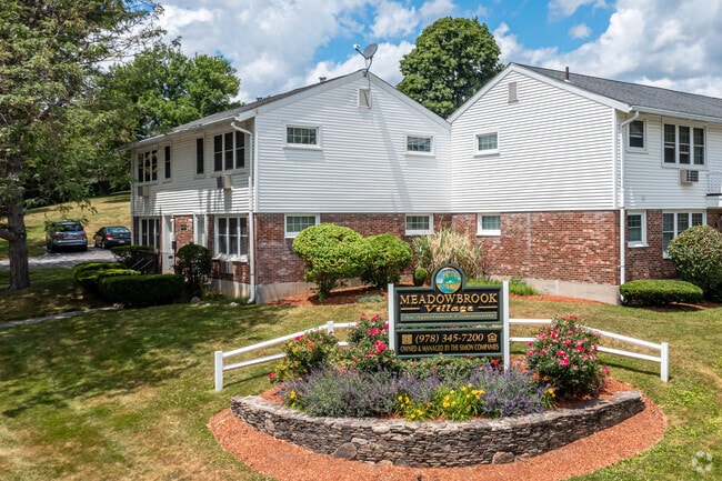 Meadowbrook Village