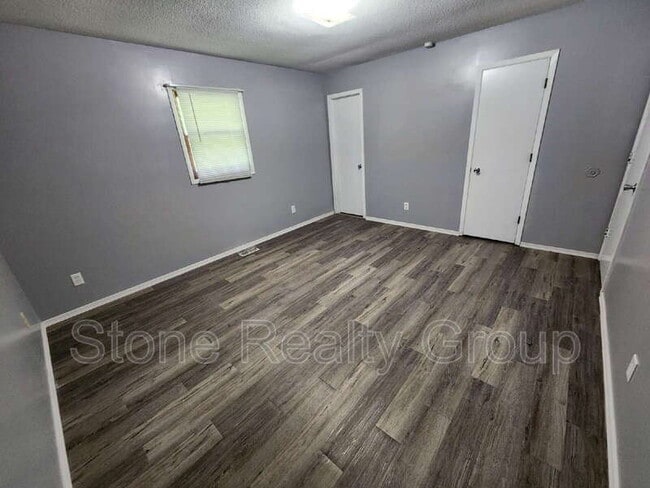 Photo - 7738 N 42nd 1/2 St
