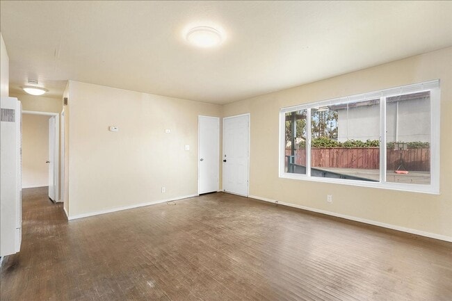 Photo - 267 Flint Ct Unidad 267 Flint Ct #5 - LU