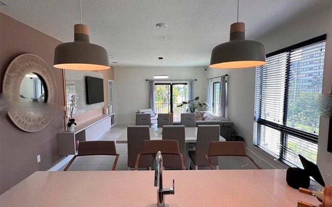 Photo - 8001 NW 41st St Unidad #207