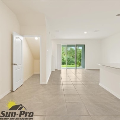 Photo - 113 Maya Way