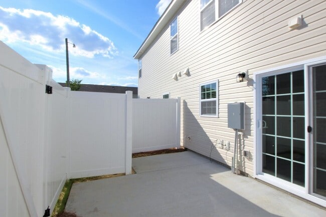 Photo - 3329 Briarcliff Dr