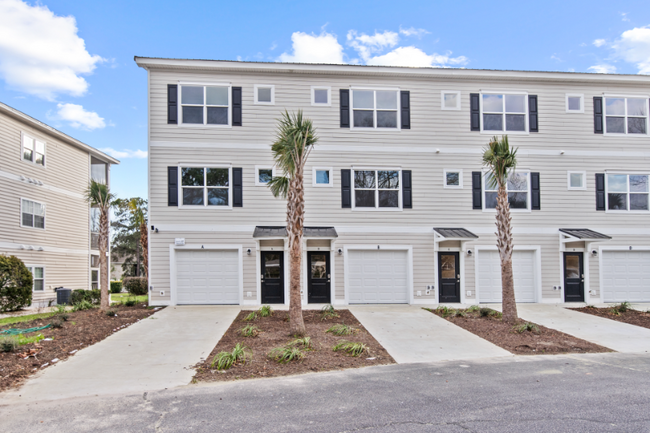 Photo - 2486 Coastline Ct Townhome