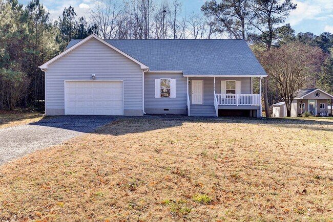 Rancher with backyard views - Rancher with backyard views House