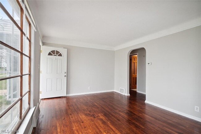 Photo - 14416 Krems Ave