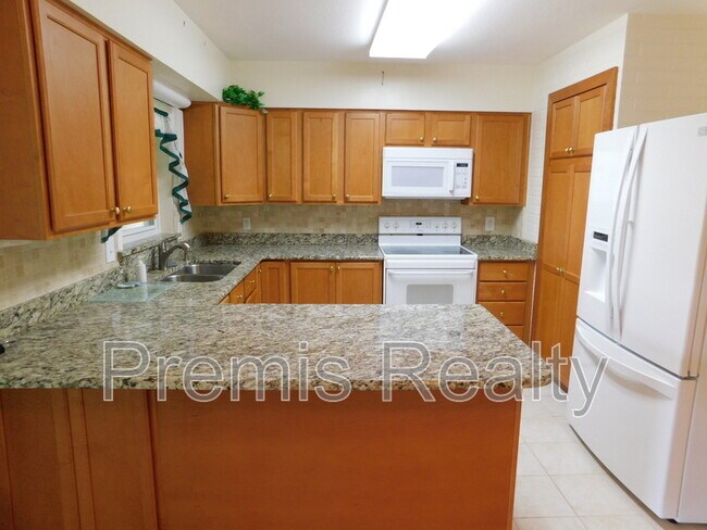 3563 Floral Dr SE