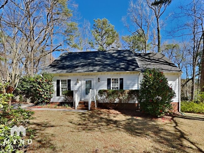 Building Photo - 6125 Krandon Dr