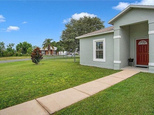 Photo - SINGLE FAMILY HOME IN POINCIANA 3/2