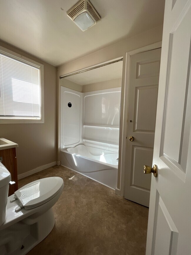 Photo - 712 Terrace Ave House