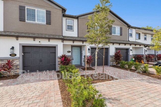 Building Photo - 212 Beautyberry Ln