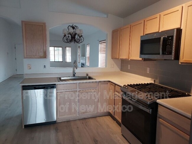 Photo - 5908 Taurus Ave NW