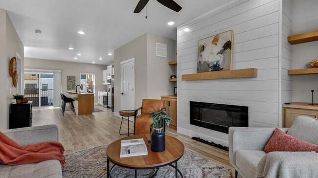 1468-1521 Planert Place