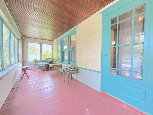 Photo - 1201 Woodward Ave