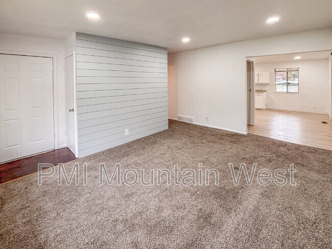 Photo - 4675 S 1300 E