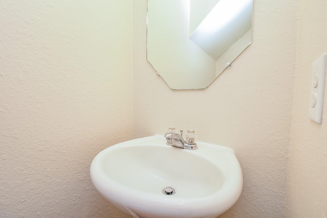 Photo - 2518 Bammelwood Dr