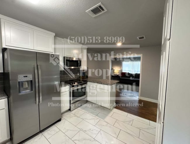 Beautiful 3-Bedroom, 1-Bathroom Home in Vibrant Conway, AR