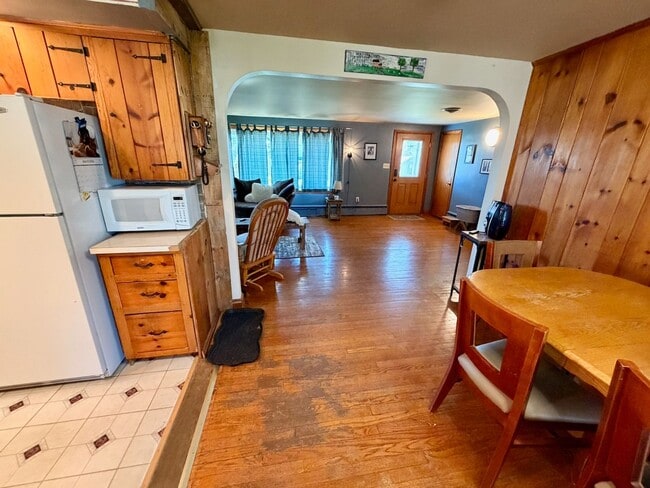 Photo - Ranch Home with 3 Bedrooms and a Yard