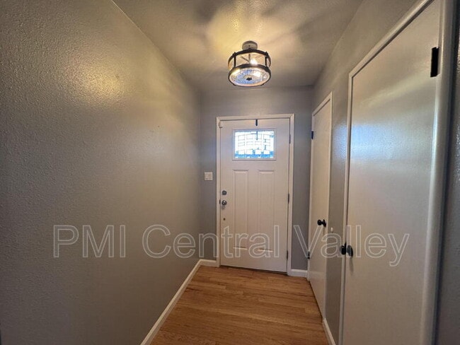 Photo - 1314 Carolyn Ave