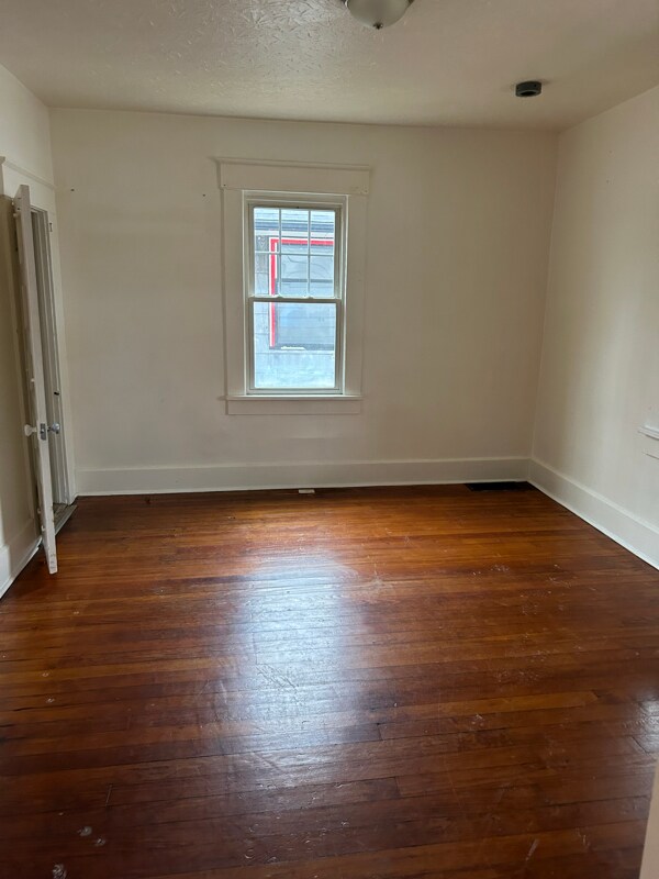 Photo - 2006 S Mulberry St