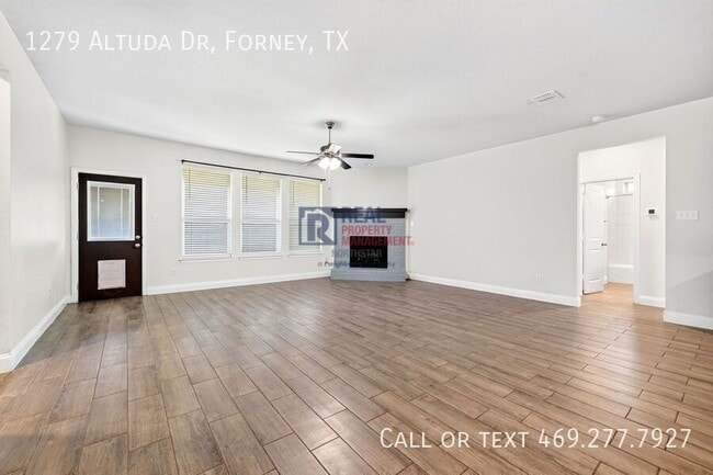 Photo - 1279 Altuda Dr