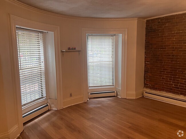 Building Photo - 23 Worcester Sq Unit 1 Rental