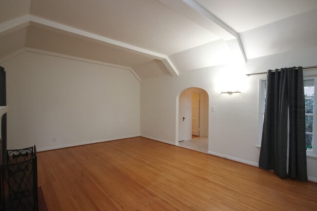 Photo - 412 N Campbell Ave