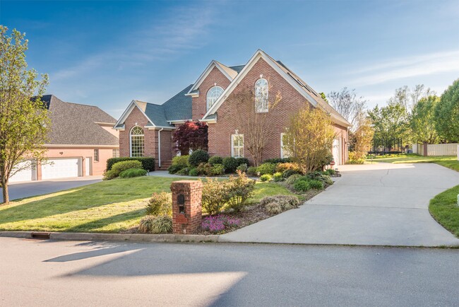 Photo - 1809 Abbey Wood Ln
