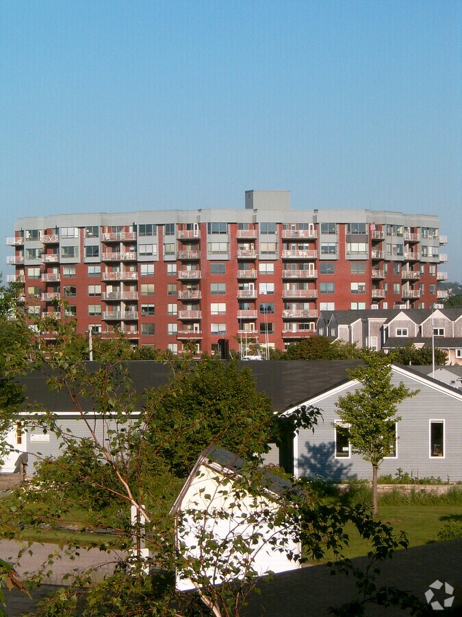Photo - Breakwater at Spring Point Apartments