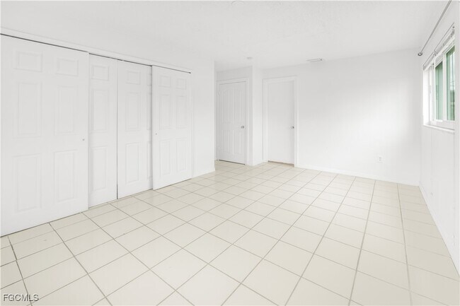 Photo - 2927 SE 15th Pl Unidad 3