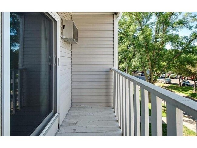 Photo - 1601 N Innsbruck Dr Unidad 319