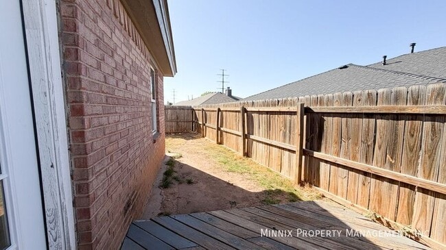 Photo - 2530 107th Dr