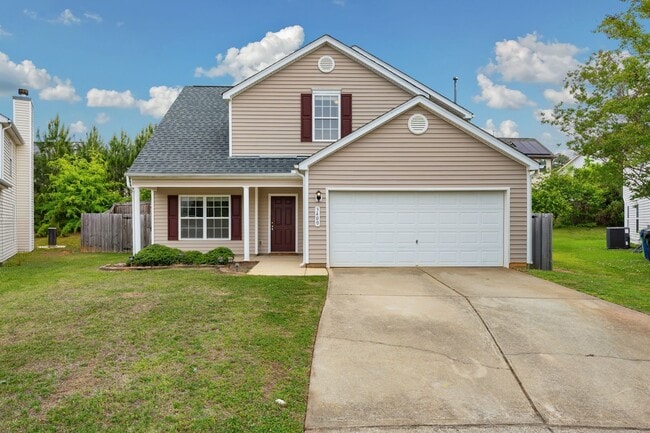 Building Photo - Beautiful 3BR Home with Fenced in Yard & 2-Car Garage in Raleigh