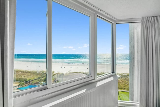 Photo - 8817 S Thomas Dr Unidad FL6-ID1354994P