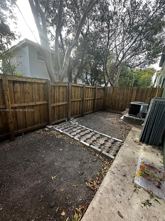 Photo - 2912 SE 15th Rd