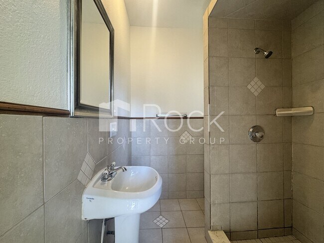 Photo - 114-116 SW 23rd St Duplex Unit 116 SW 23rd St